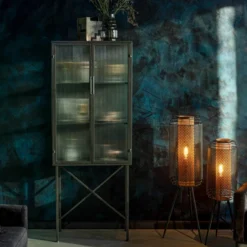 Ribbelglas Vitrinekast