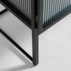 Zwart Dressoir Met Ribbelglas -BEPUREHOME Winkel kave home trixie zwart dressoir met ribbelglas 08