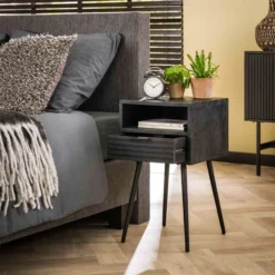 Nachtkastje Zwart Mangohout -BEPUREHOME Winkel nachtkastje zwart mangohout marina giani 02