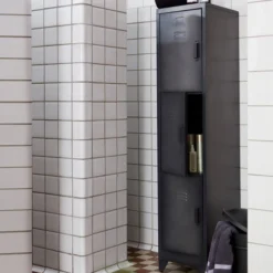 WOOOD Smalle Lockerkast 3-deurs 18 WOOOD Smalle Lockerkast 3-deurs -BEPUREHOME Winkel woood cas metalen lockerkast met 3 deuren 08