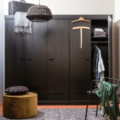 WOOOD Zwarte Kledingkast 2-deurs Met Lades -BEPUREHOME Winkel zwarte kledingkast 2deurs met lades woood connect 06